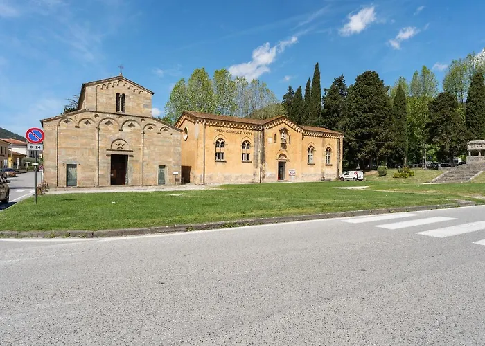 Guesthost - Medieval Charm - Cozy Lejlighed Vicopisano